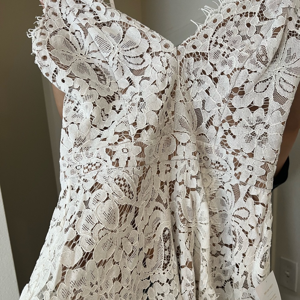 Love of Details White Lace Maxi Dres - Picture 3 of 4